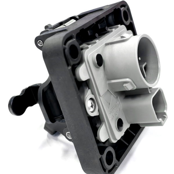 Disponibili prese ISOBUS agricole a 9 pin, tipi Master/Slave/Pass-Through