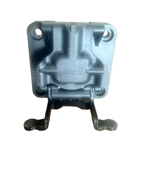 Disponibili prese ISOBUS agricole a 9 pin, tipi Master/Slave/Pass-Through